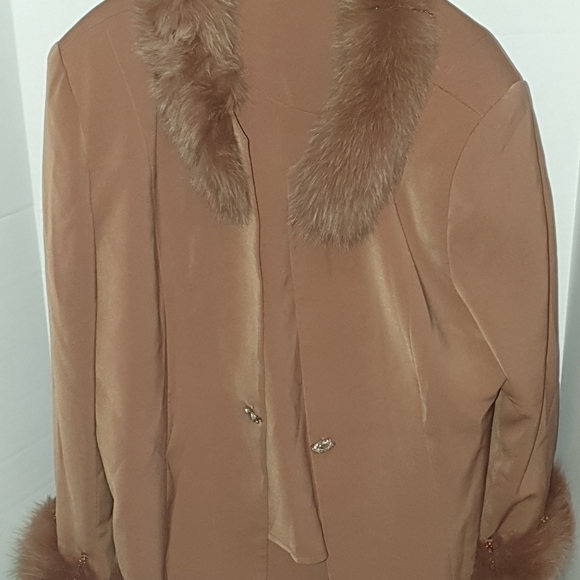 Promise new York jacket tank and skirt  (F-C) - Picture 1 of 6